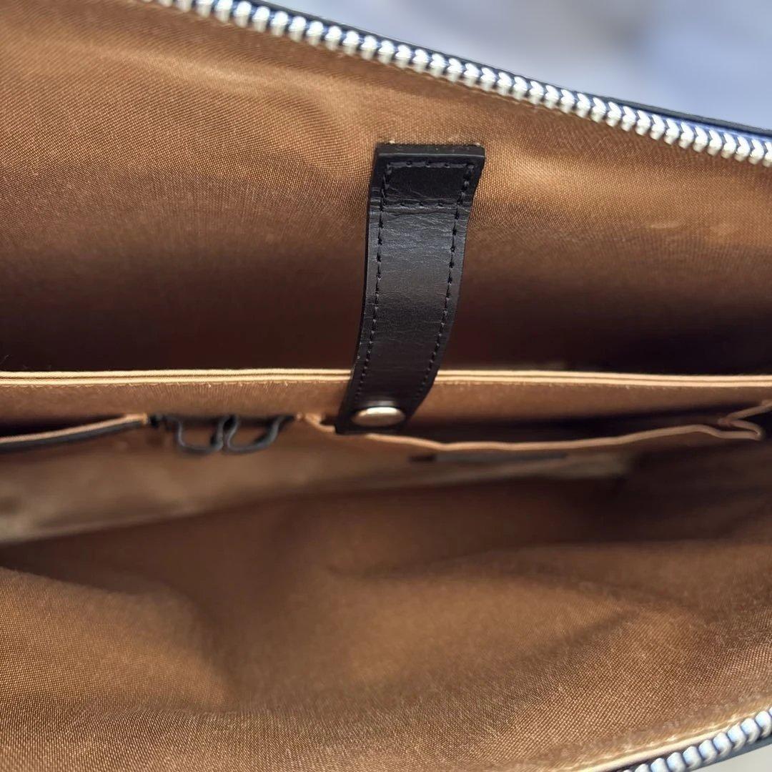 Kinz by Samantha Thavasa ビジネスバッグ ブラック