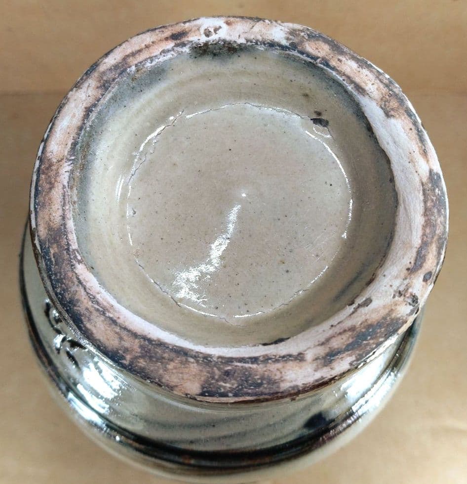 【本物保証】金城次郎 壷屋焼花瓶(海老魚紋）共箱 栞 人間国宝 壺屋焼 未使用