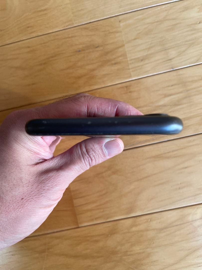 iPhone 11 デュアルsim 64GB