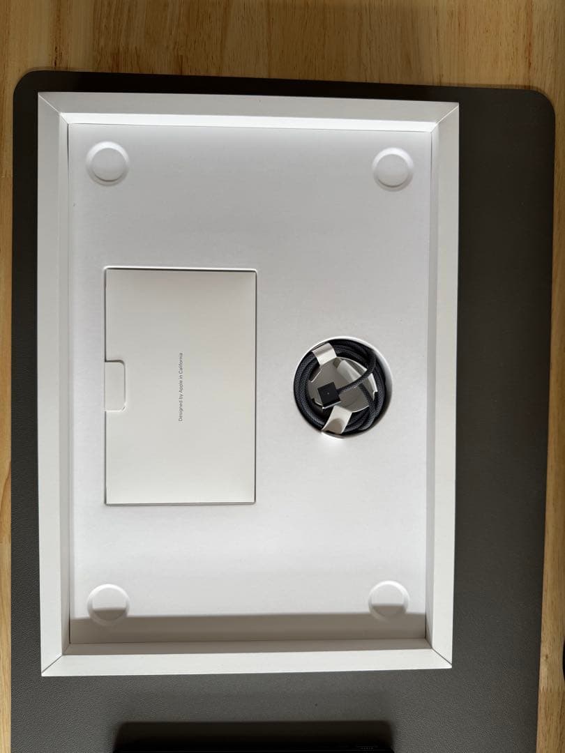 Apple MacBook air M2 15インチ 極美品 オマケ付き