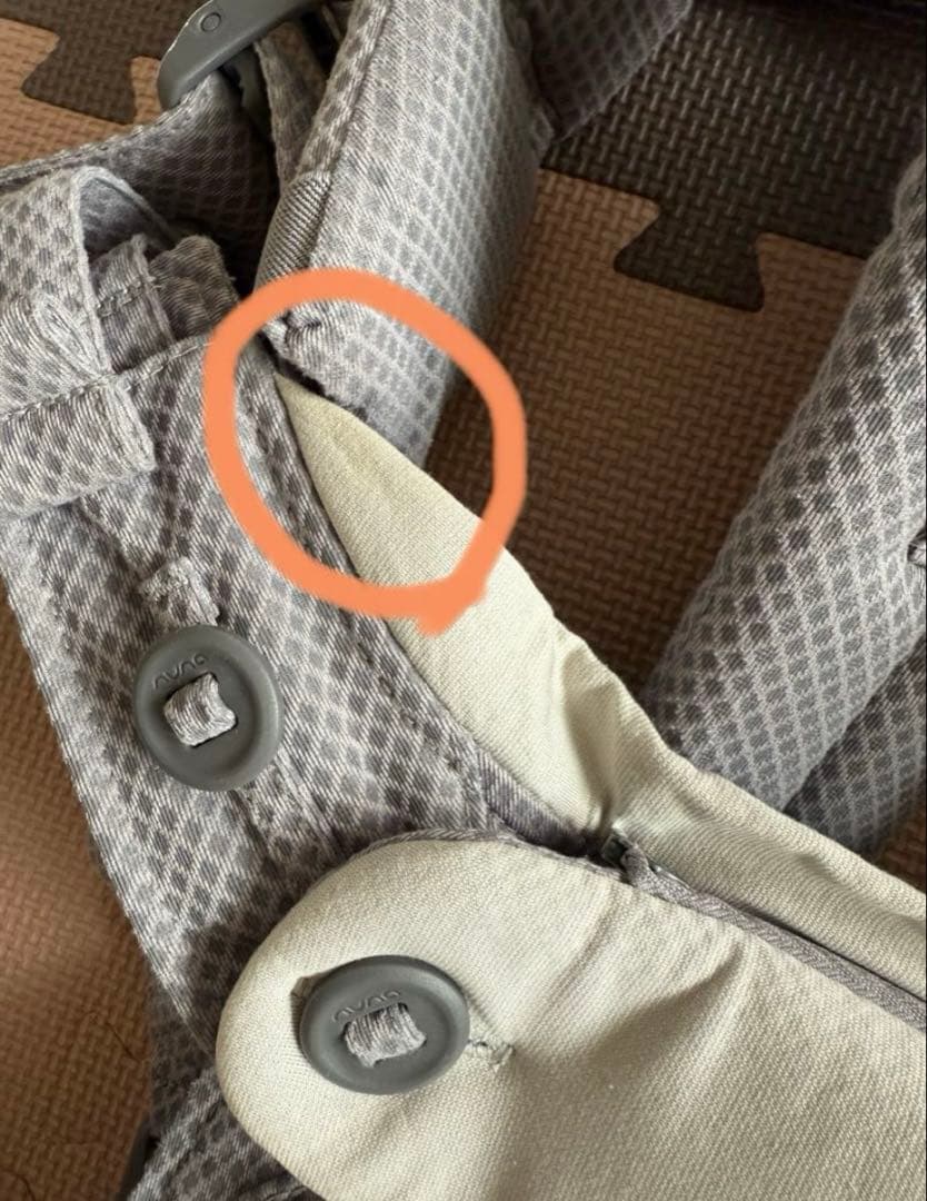 ヌナカドルクリック nuna cudl clik抱っこ紐 グレー(フォグ)