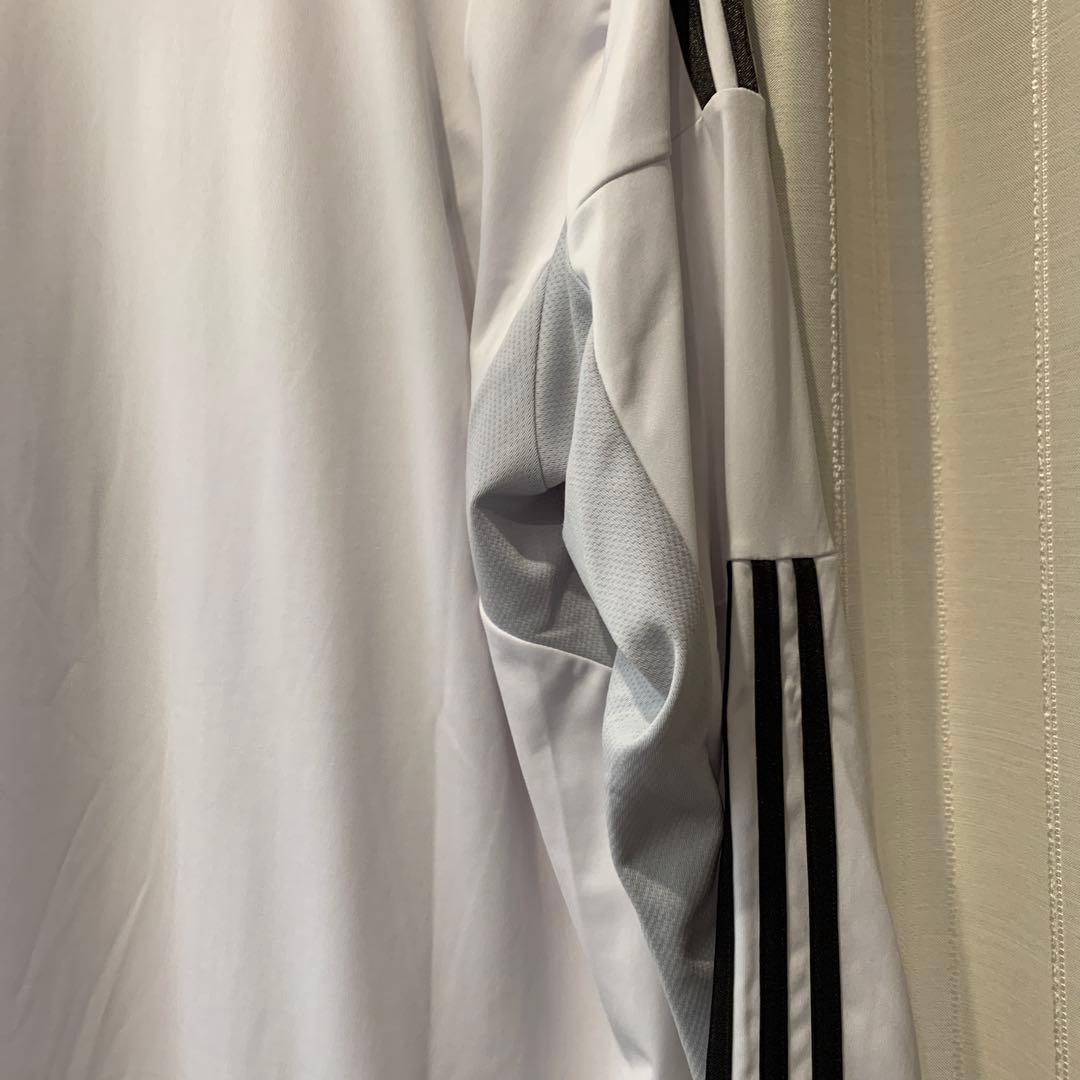 adidas レアルマドリー ユニフォーム