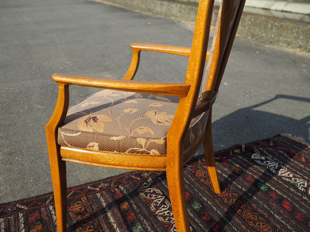 “karimoku”Domaniダイニングチェア