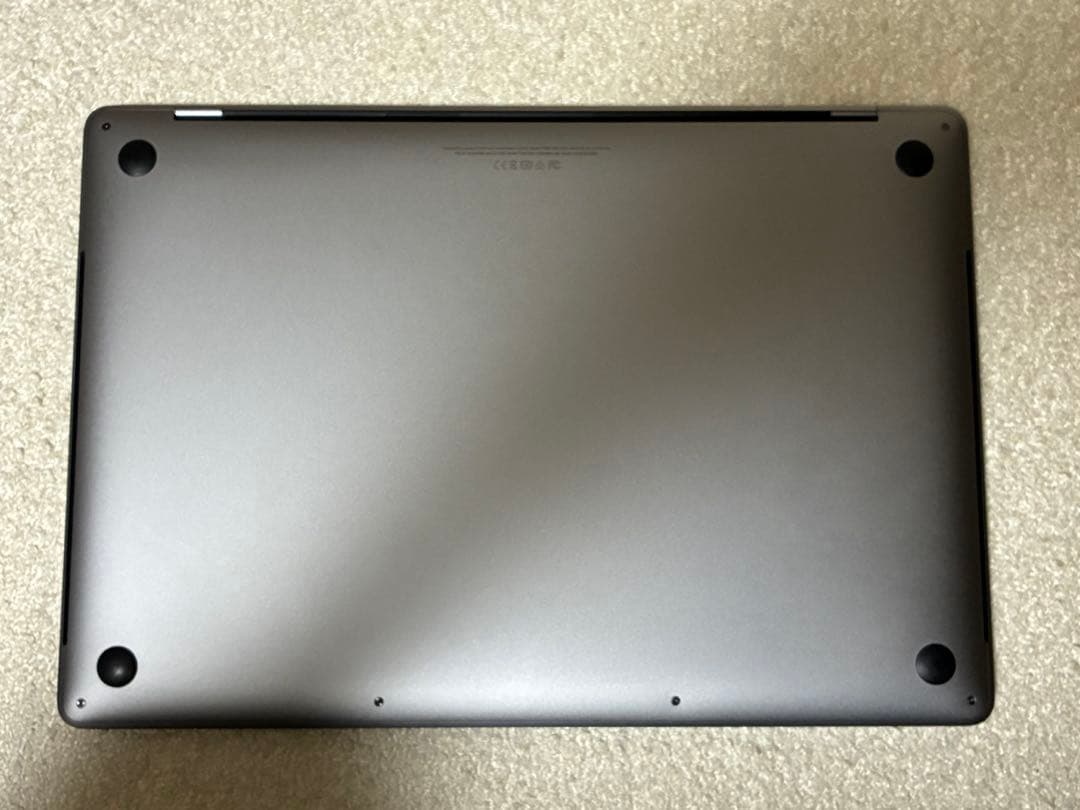 MacBookPro15インチ2018 、Corei9、SSD1TB、32GB