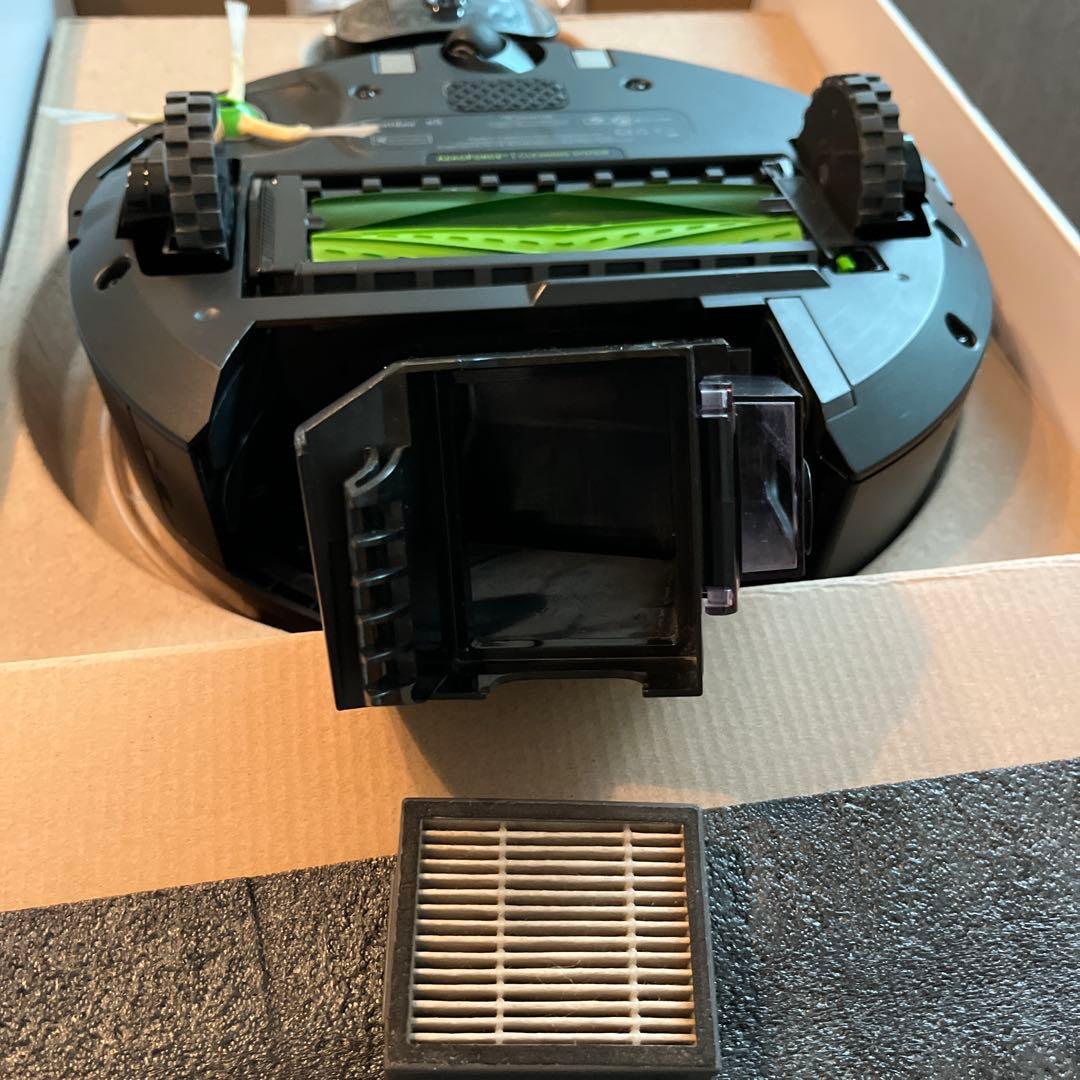 iRobot Roomba ルンバ　e5 ロボット掃除機 本体、箱付き