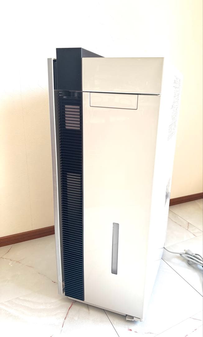 23年製 パナソニック ジアイーノ次亜塩素酸空間除菌脱臭機 F-SMV4300