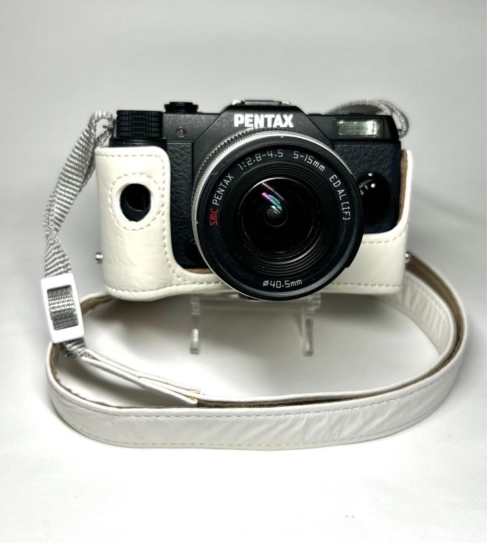 【ジャンク 】ペンタックスPENTAX Q10 専用ケース、バッテリー×5本