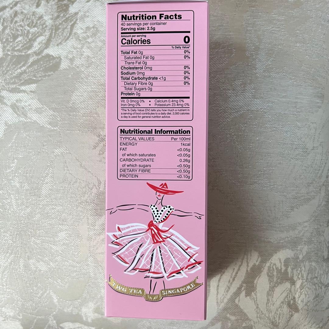 新品TWG紅茶BOX入り4缶セット