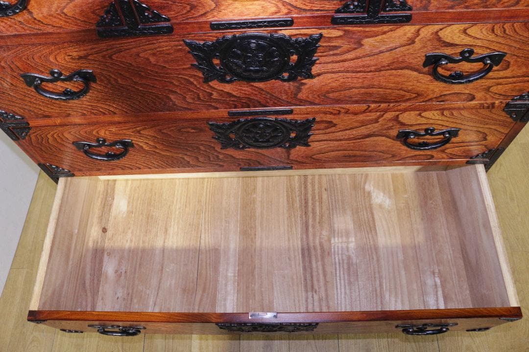 岩屋堂箪笥★伝統工芸品★民芸家具★木製家具★