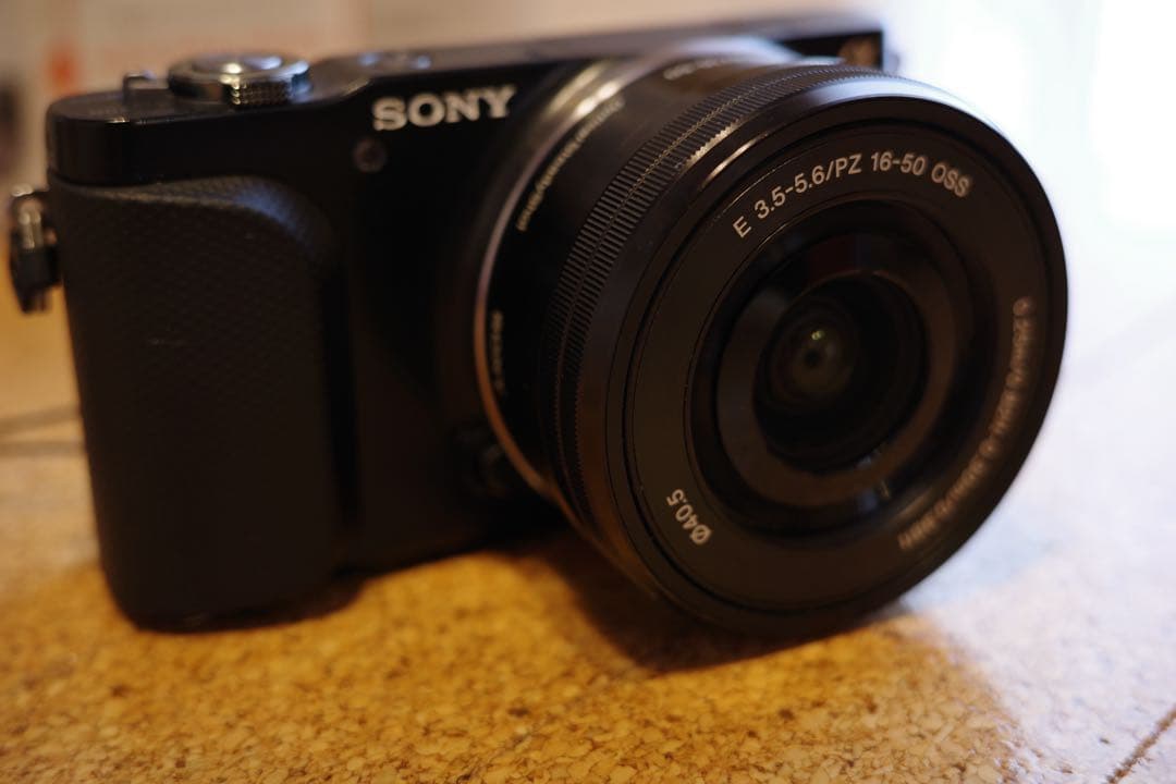 動作確認済み！SONY NEX-3N ミラーレス一眼カメラ