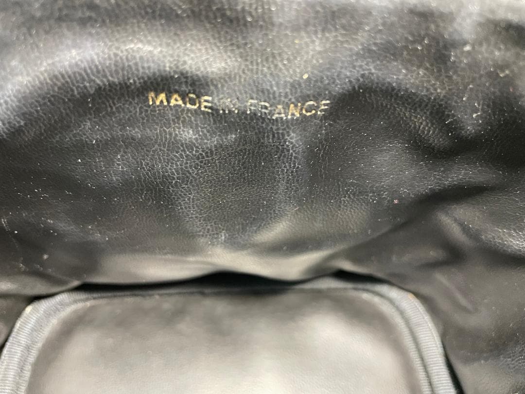 CHANEL　シャネル キャビアスキン ココマーク バニティ ヴァニティ　92