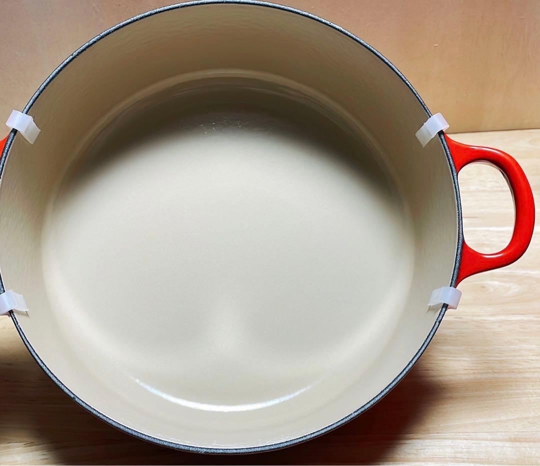 ル・クルーゼ　24cm レッド　赤