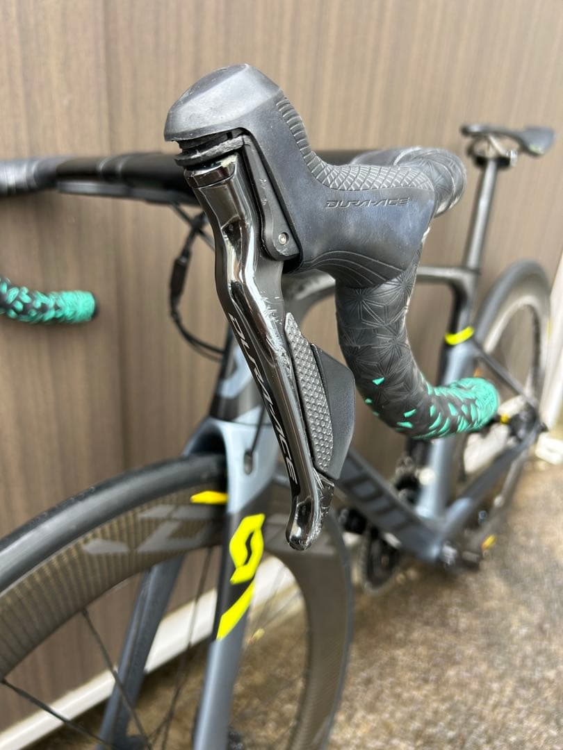 スコット　FOIL RC PREMIUM DISC 2018 Di2