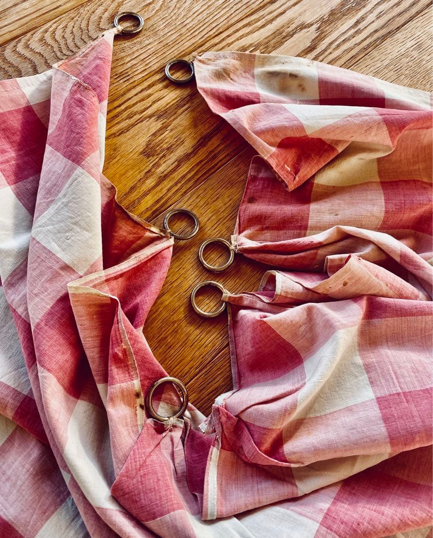 フランスアンティーク 19世紀のカーテン ギンガムチェック 希少な古裂です