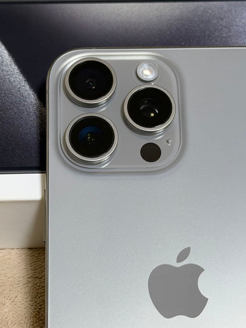 Apple iPhone 15 Pro Max512GB本体