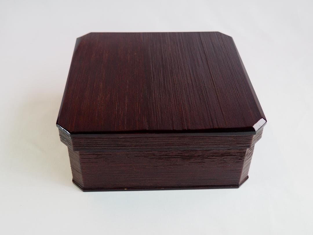 9代中村宗哲造『氷梅絵ヘギ目縁高』（共箱）