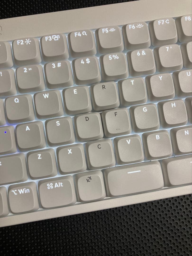 LOFREE flow lite jis配列 ホワイト 白