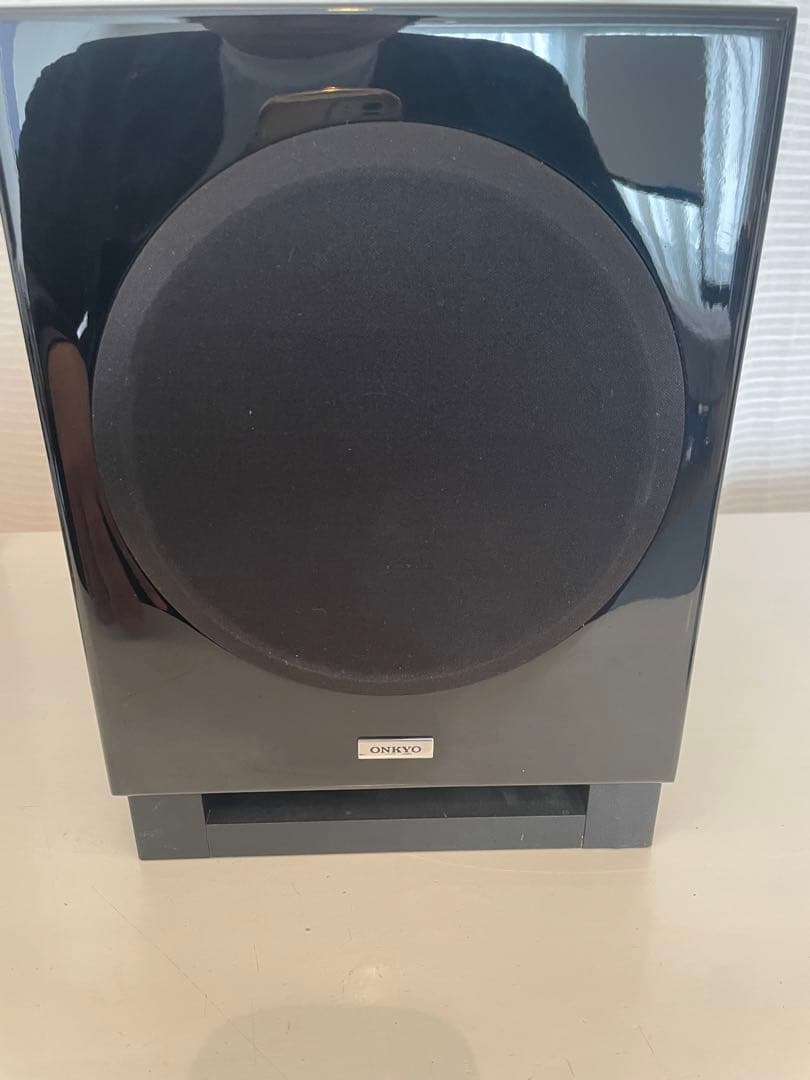 ONKYO製2.1chホームシアターシステムBASE-V30HDX(B)