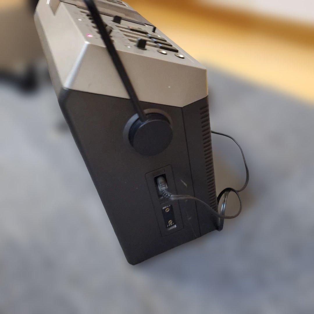 Clarion MH-1200 カセットプレーヤー