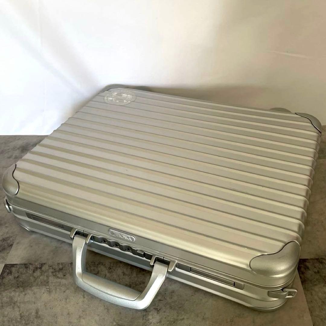 リモワ RIMOWA アルミ アタッシェケース シルバー ビジネスバッグ