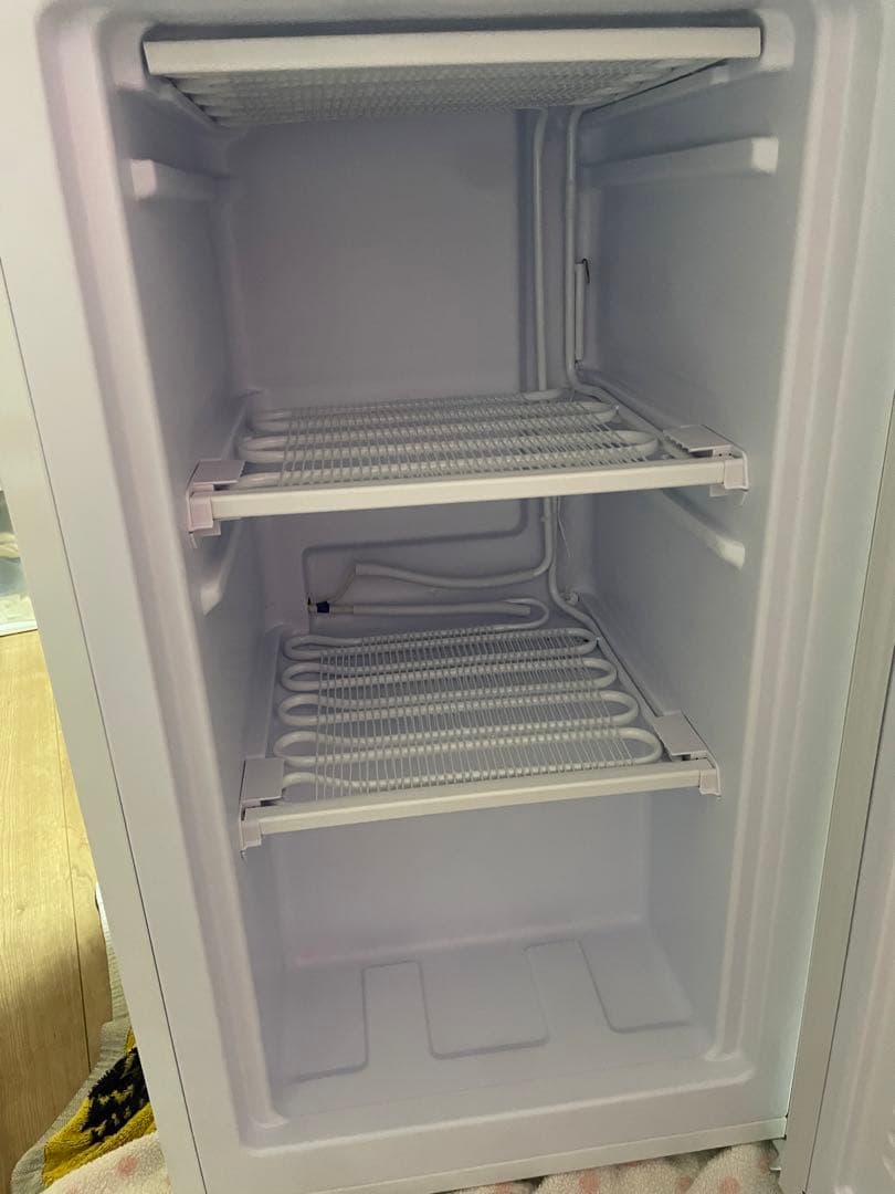 アイリスオーヤマ 冷凍庫 60L　家庭用　IUSD-6A-W