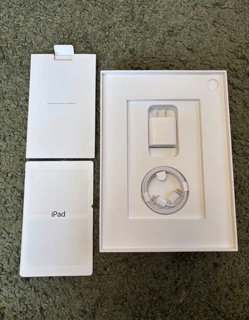 1／4削除予定【美品】iPad 第10世代 (Wi-Fi)本体 シルバー