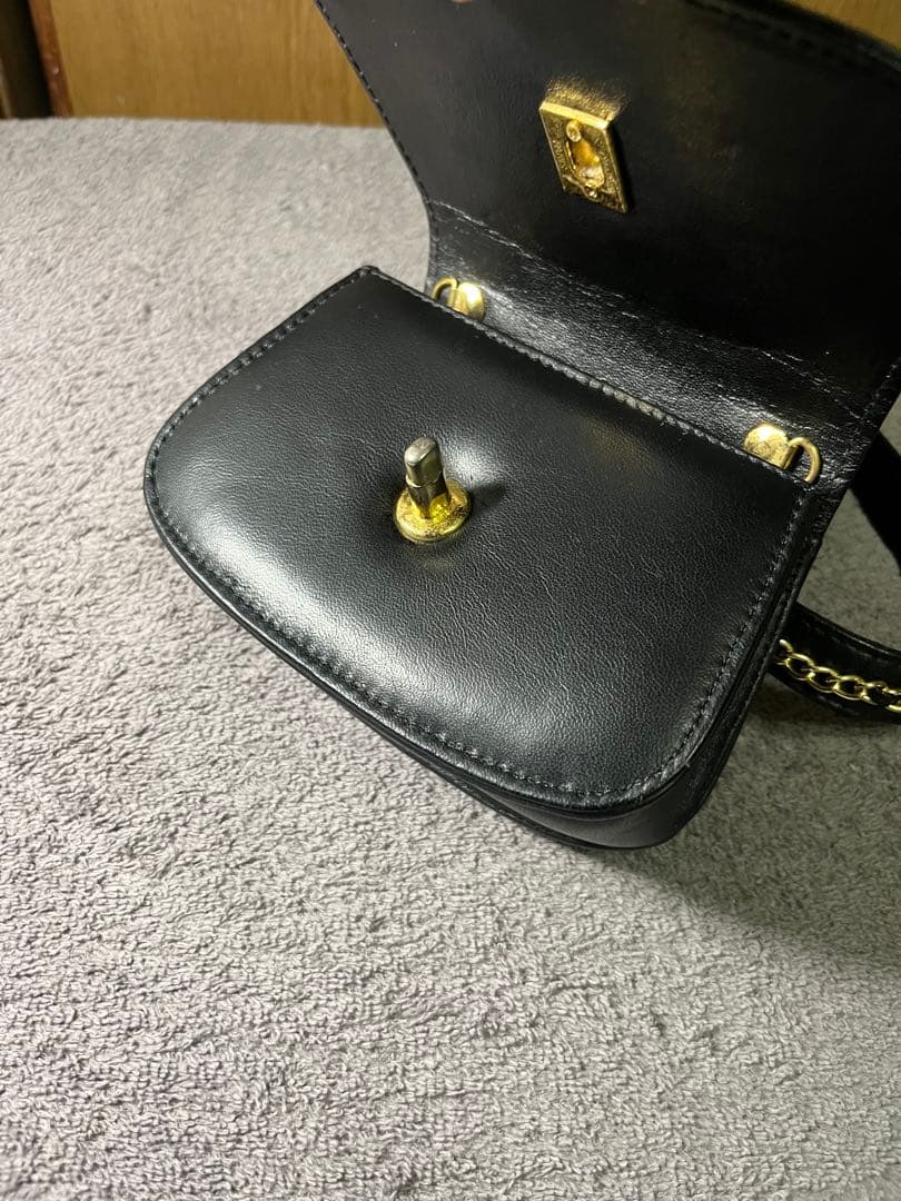 CHANEL キルティングボディバッグ　ウエストポーチ ヴィンテージ