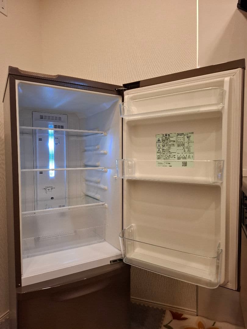 Panasonic 冷蔵庫 NR-B179W