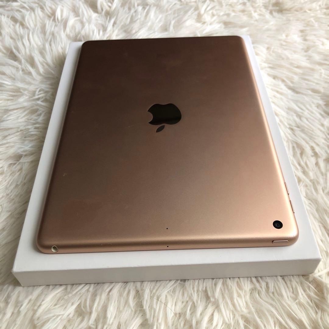 【人気商品】iPad 第6世代 128GB 【すぐ発送】