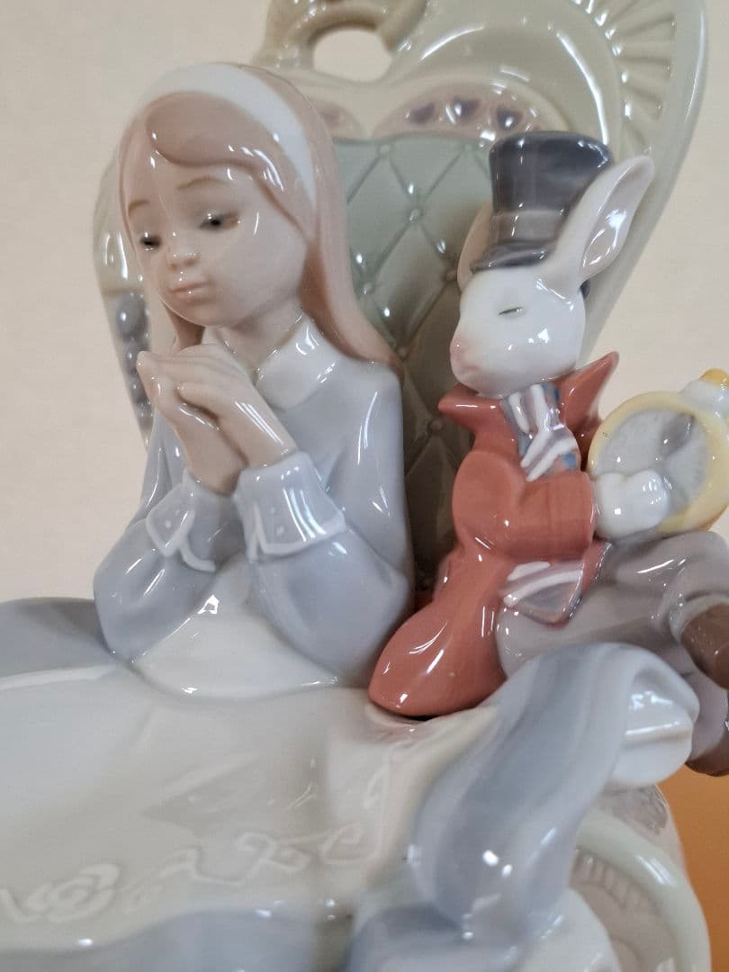 リヤドロ　 アリス・イン・ワンダーランド　不思議の国のアリス