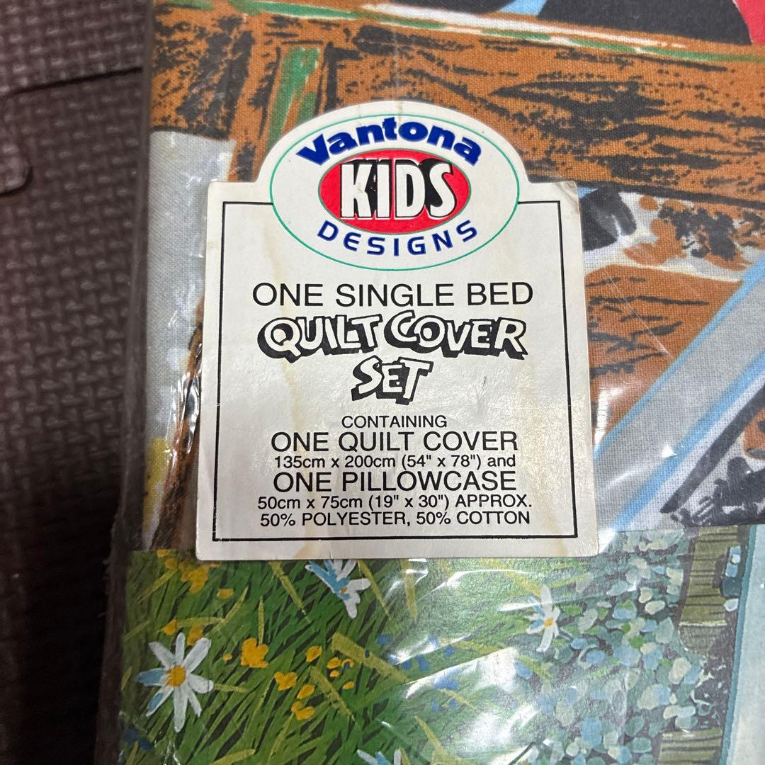 ‼️超希少品新品未使用品‼️トーマスの機関車のベッドカバーセット　掛けカバー枕カバー