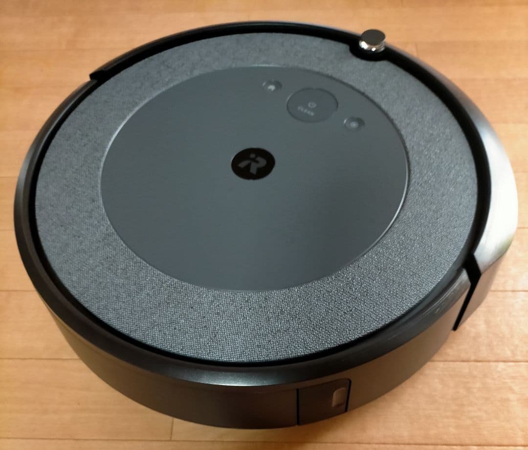 ルンバiRobotルンバi3+「22年製」使用時間60時間未満美品