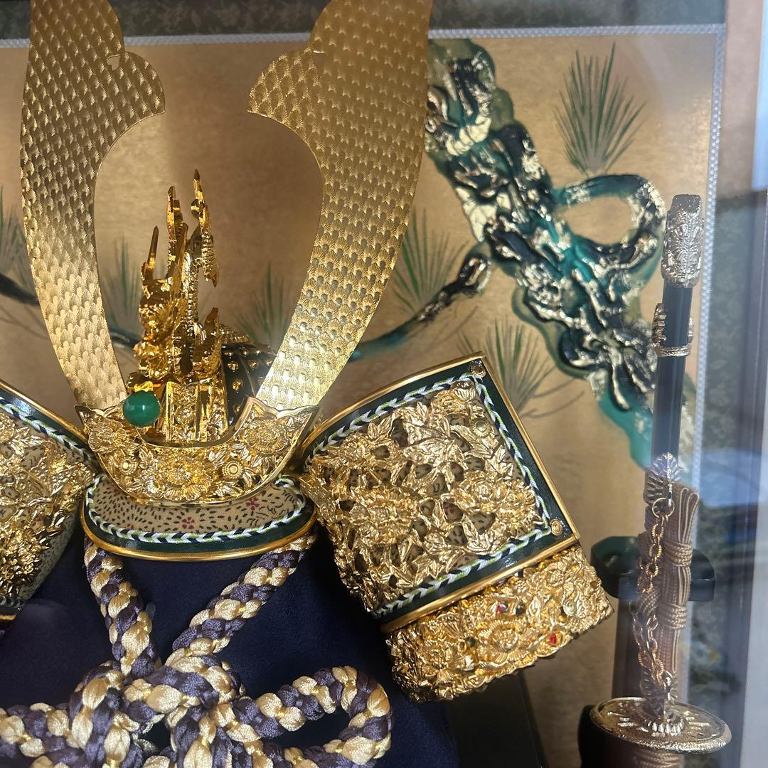 値下げ！五月人形 13号上製御兜飾 黒檀柄／お掃除用、ハタキ付き