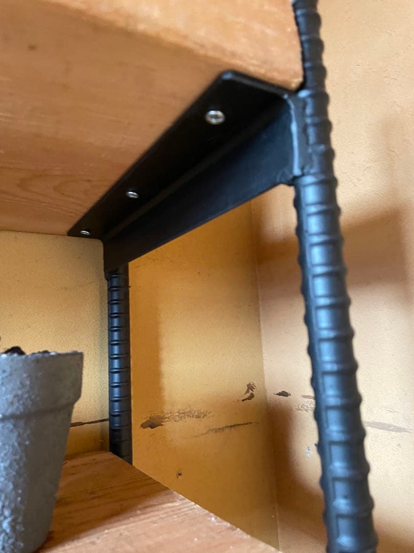 アイアン３段シェルフ　重くてゴツい　男前インテリア