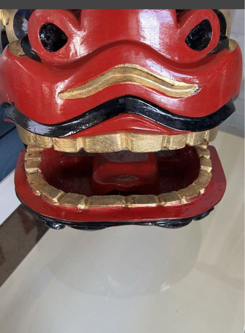 伝統的な獅子舞面