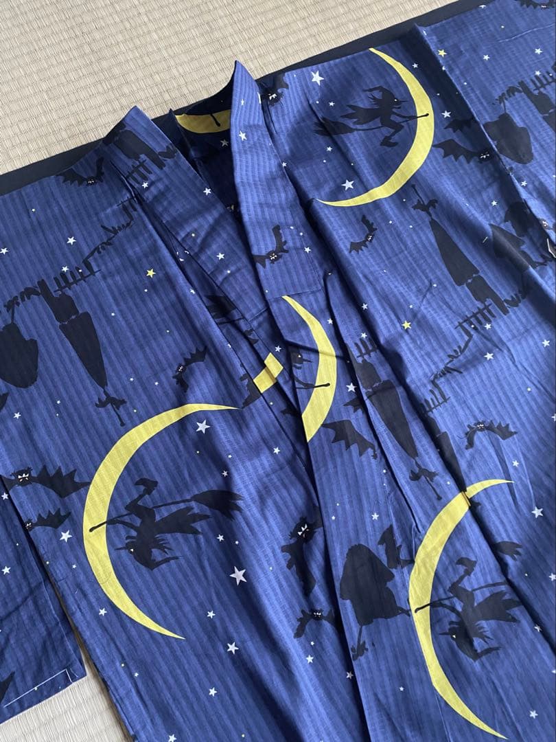 夏のセール10.000→8000円　浴衣　未使用　ネイビー　ハロウィンみたいな柄