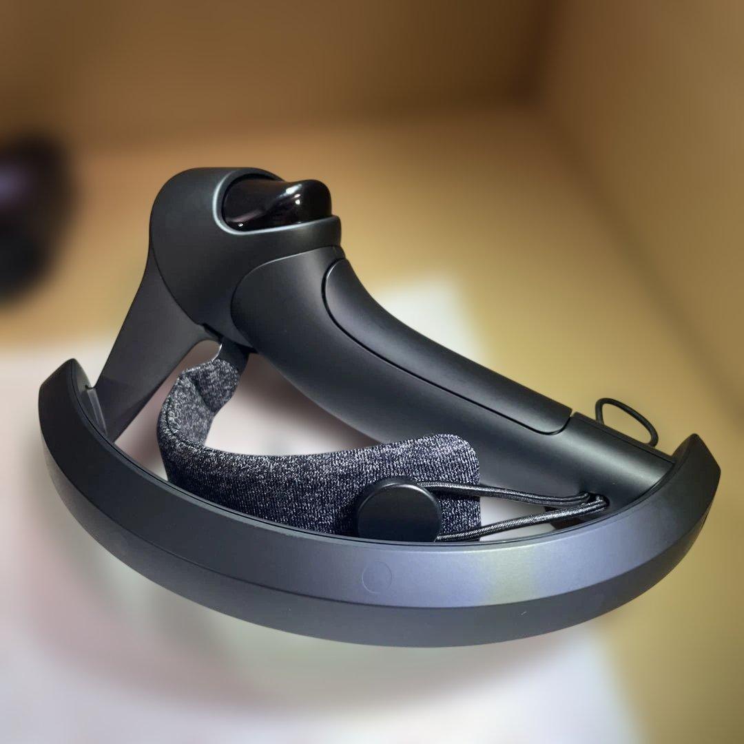 美品　valve indexコントローラー左右セット 動作確認済み　清掃済み