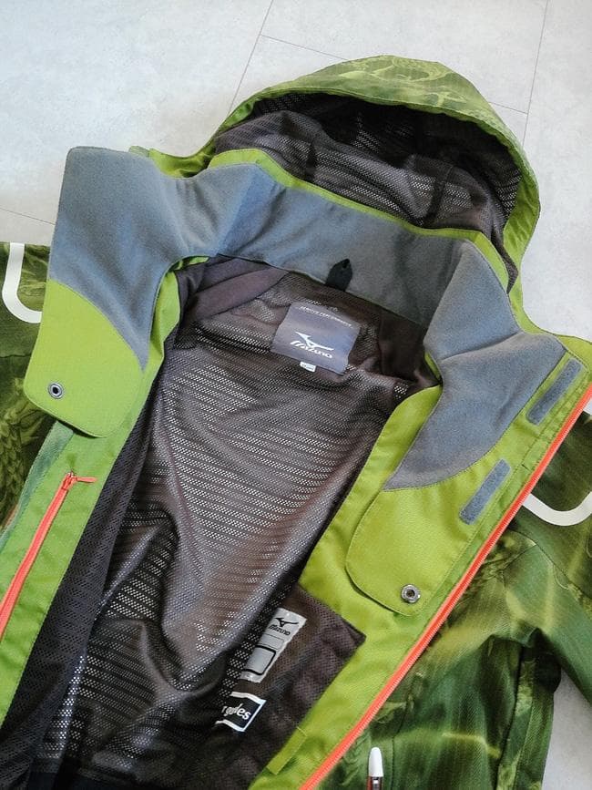 美品 ミズノ 井山敬介モデル 龍 和柄 スキージャケット M メンズ 希少モデル