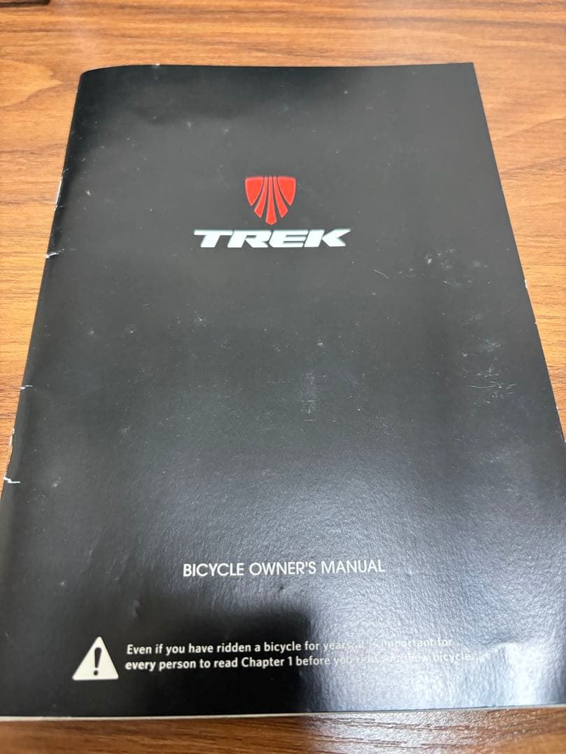 TREK クロスバイク FX7.4