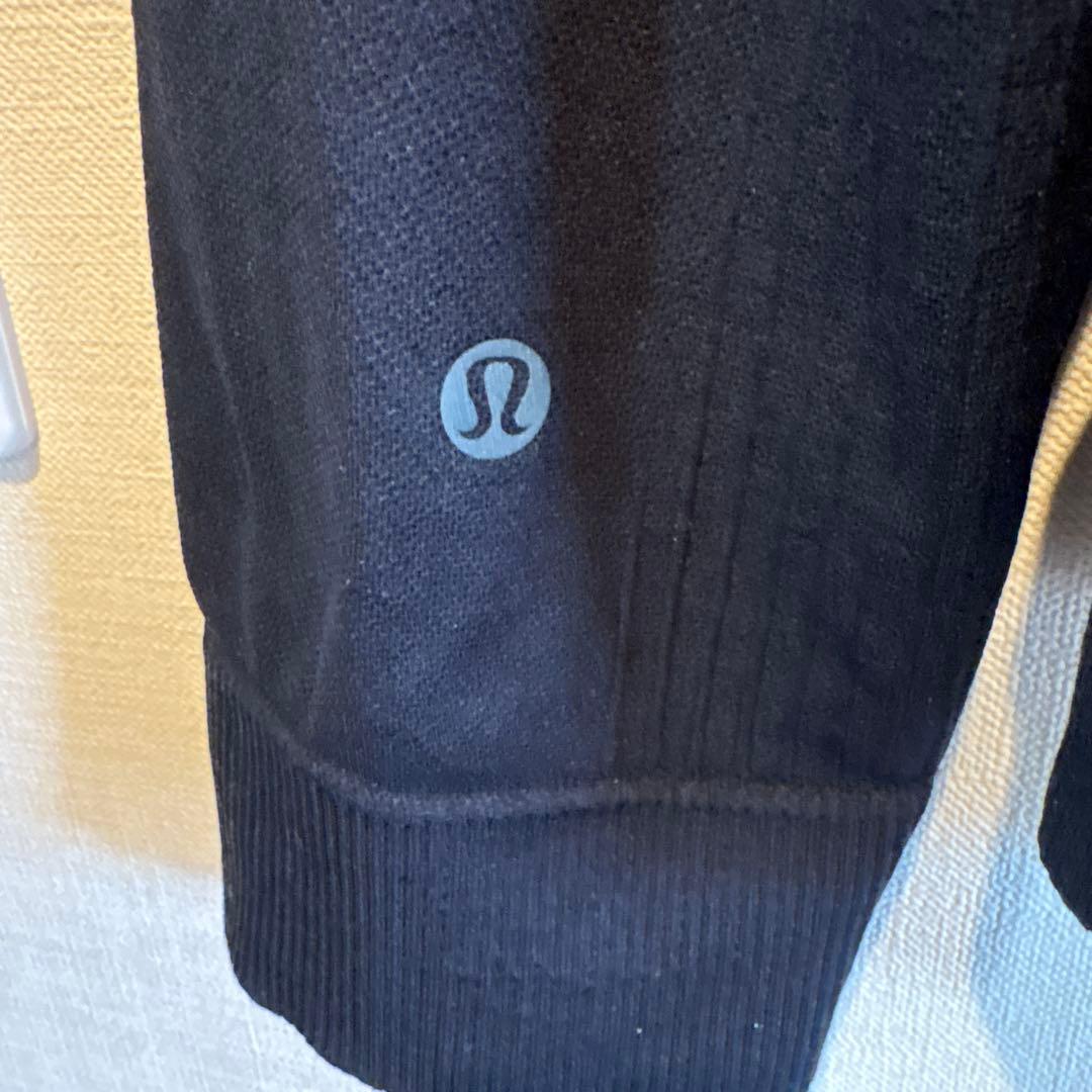 LULU LEMON ZIPジャンパー