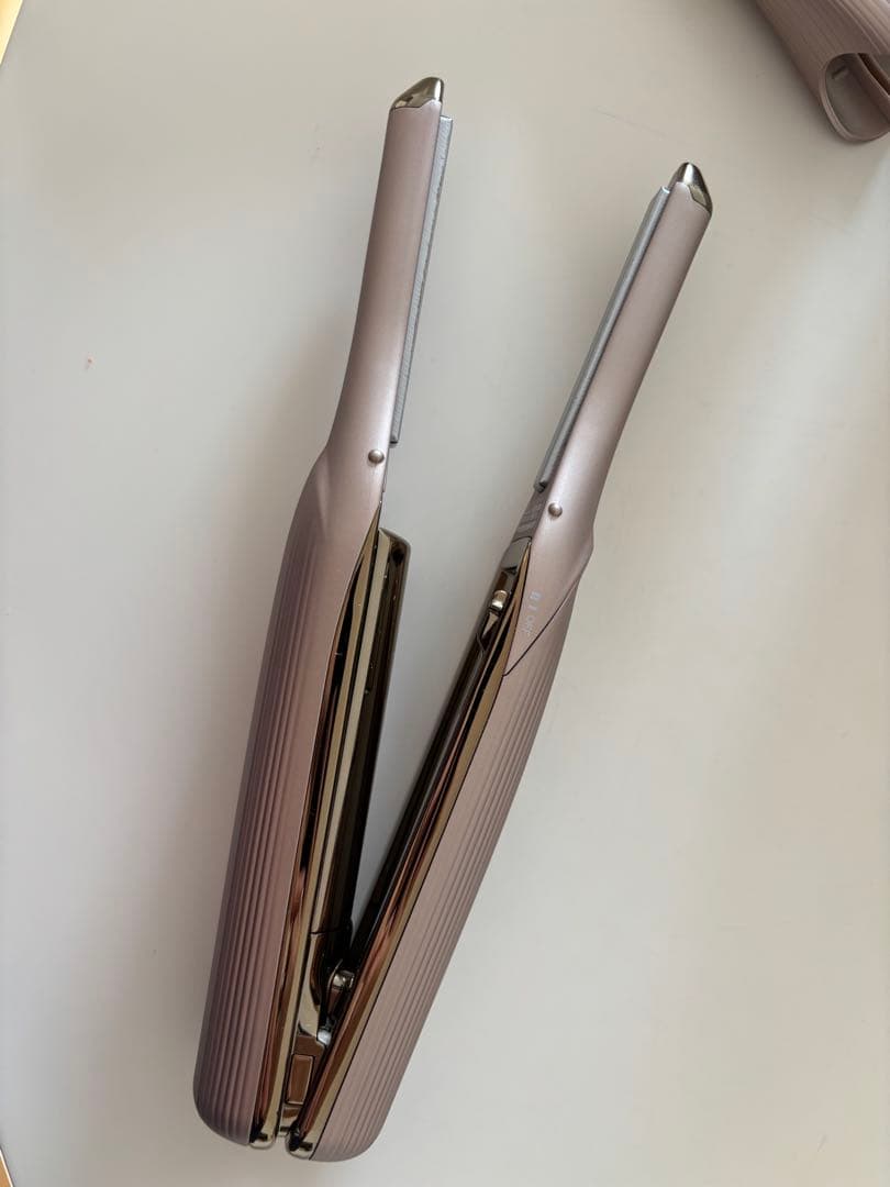 ReFa ST 6 フィンガーアイロン　シャンパンゴールド