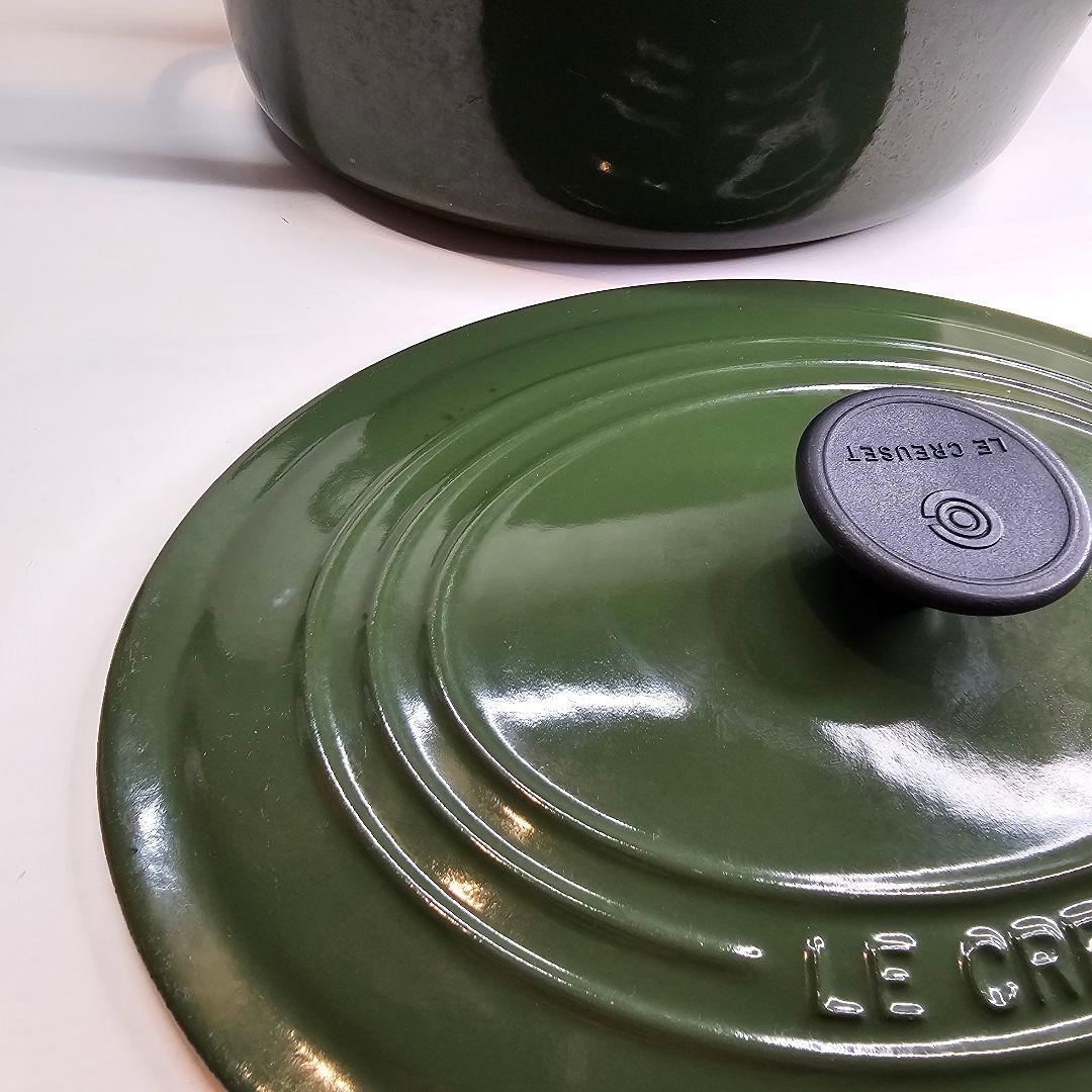 希少 廃盤 LE CREUSET ル・クルーゼ オバール 25cm モスグリーン