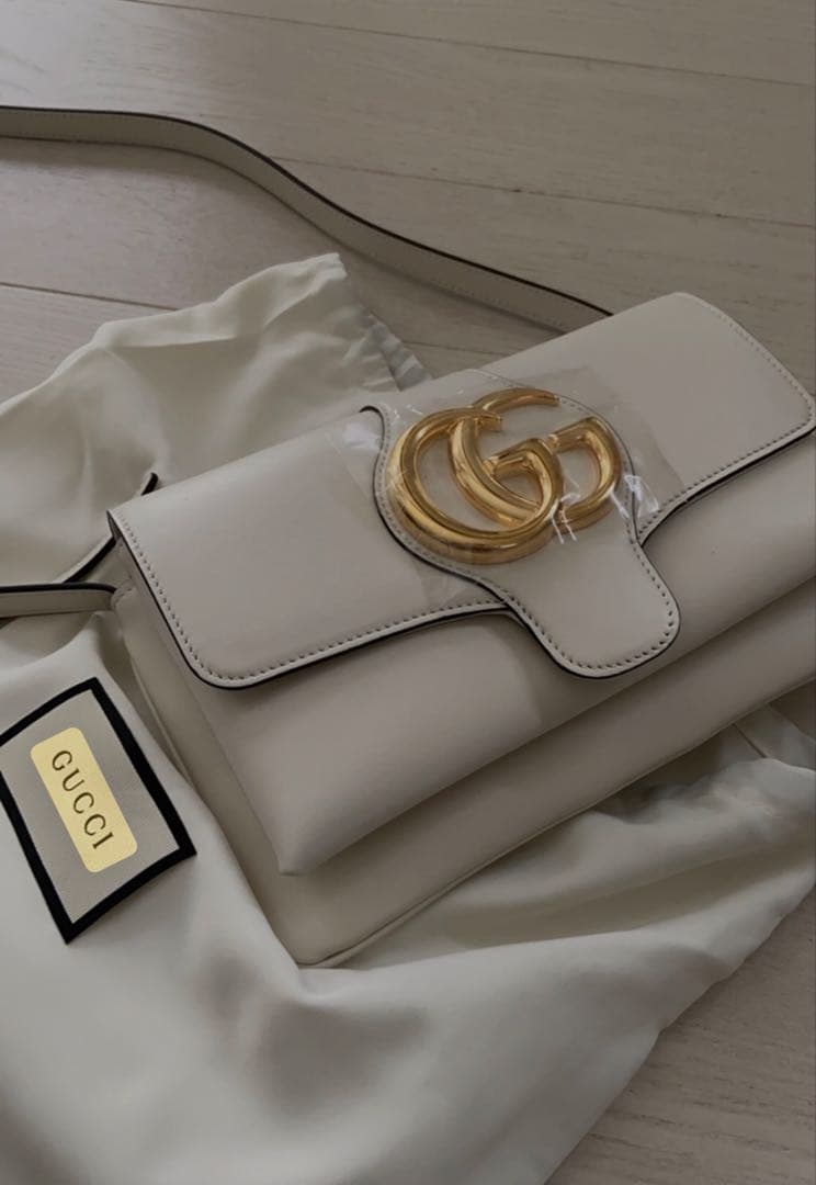 美品 GUCCI ショルダーバッグ ホワイト