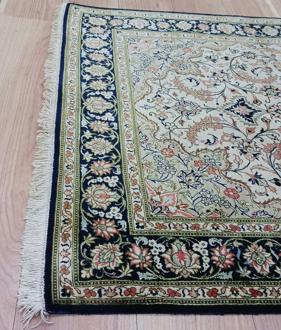 Y3283 高級ペルシャ絨毯 クム産 工房サイン シルク100% 手織り