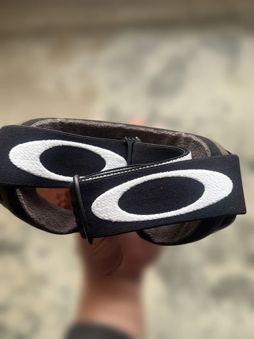 オークリー　FlightDeck M レッド（Torch iridium）