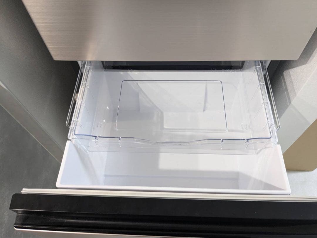 【お値下げしました！送料込み】冷蔵庫 日立 2022年 R-27SV 265L