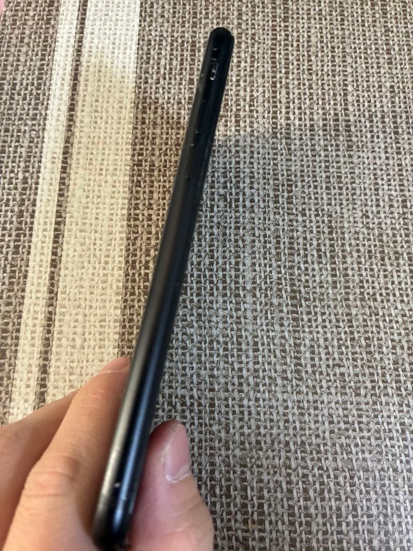 (ジャンク品)(完全動作)iPhone ＳＥ2 SIMフリー