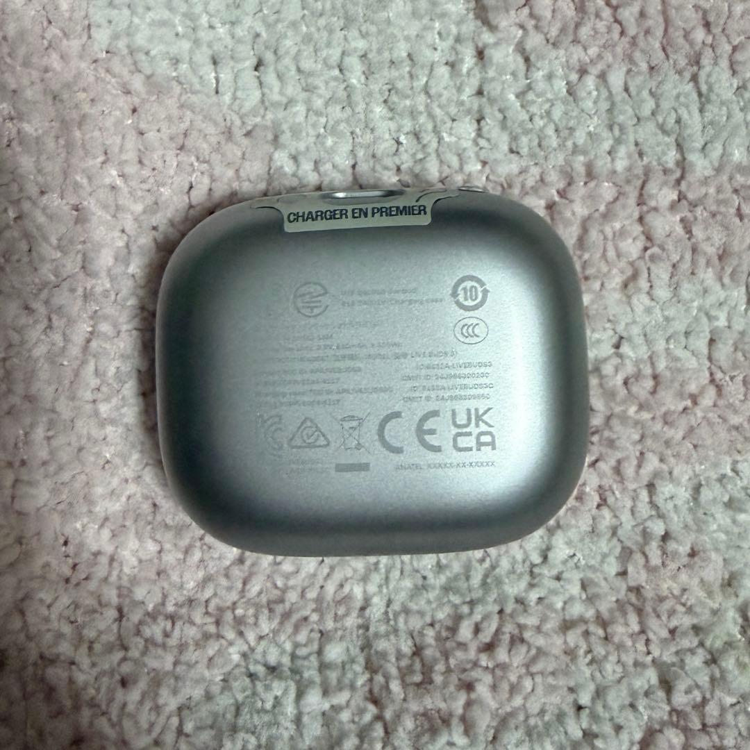 美品 ✳︎ JBL LIVE BUDS3 ワイヤレスイヤホン タッチスクリーン