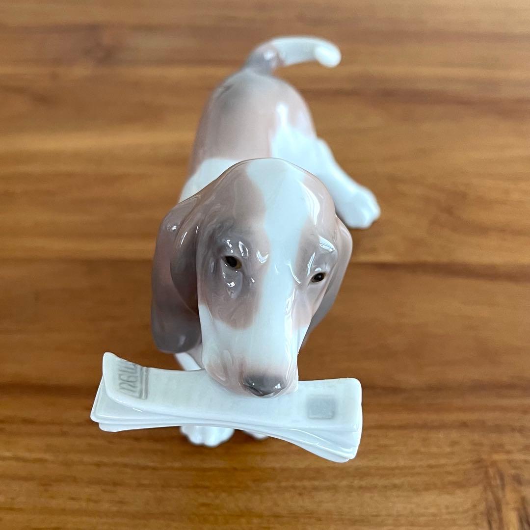 リヤドロ フィギュリン 新聞屋さん 犬 置物 インテリア 人形 磁器 ポーセリン