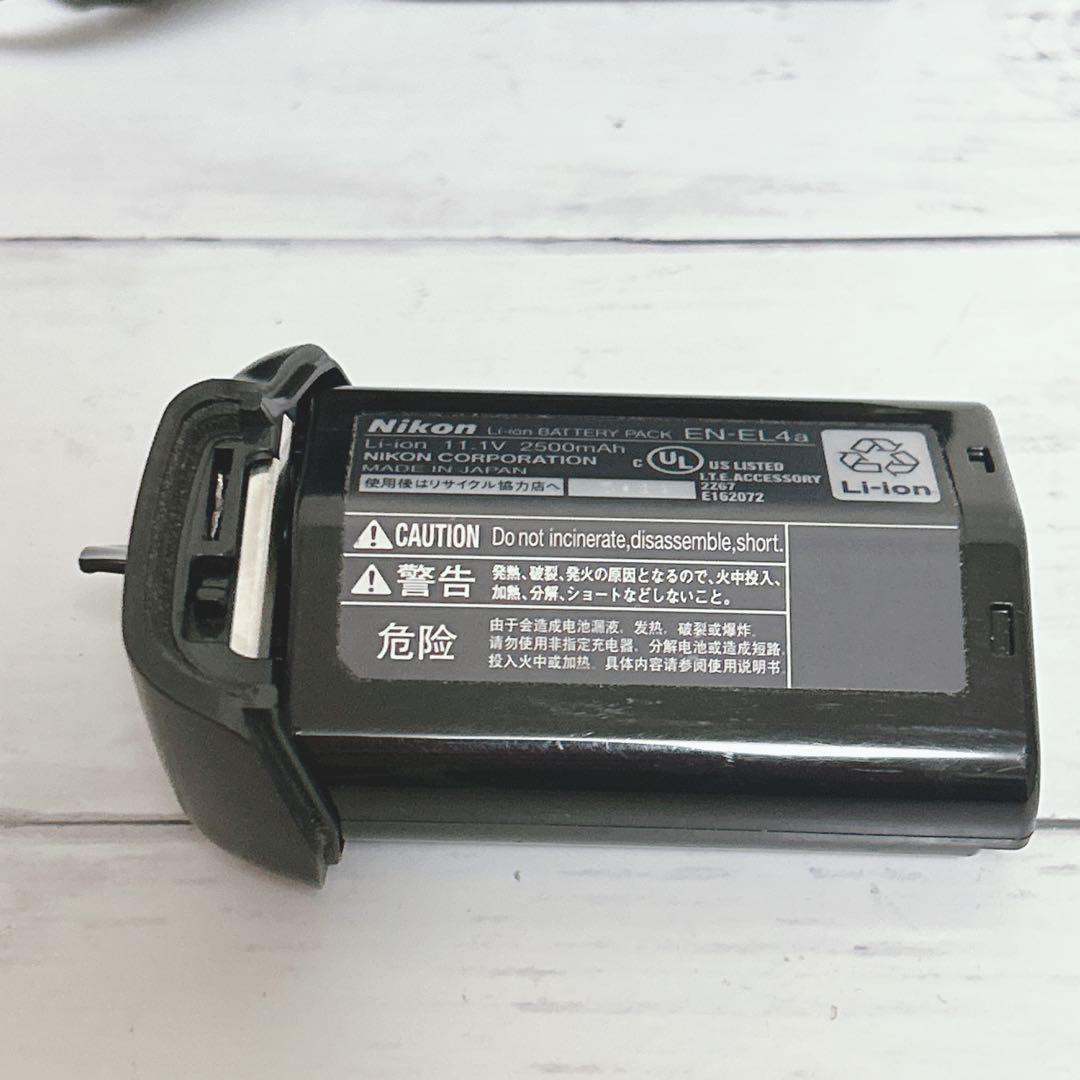 【ジャンク】　NIKON D2X 動作未確認　パーツ取り